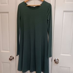Old Navy long sleeve midi dress, Forest green. Sz Medium.